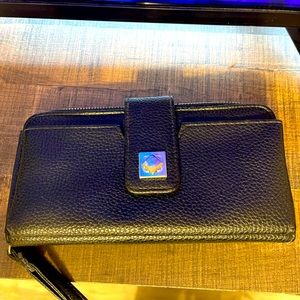 Woman’s Wallet